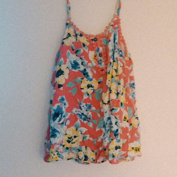 Tops - Floral Tanktop